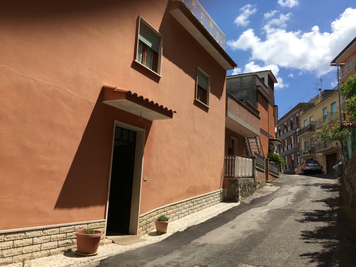 Appartamento Di Giuseppe Sonnino Eksteriør bilde